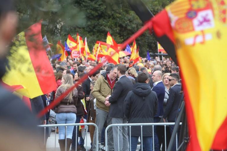 Podemos dice que la derecha demostró en Colón «no tener escrúpulos»