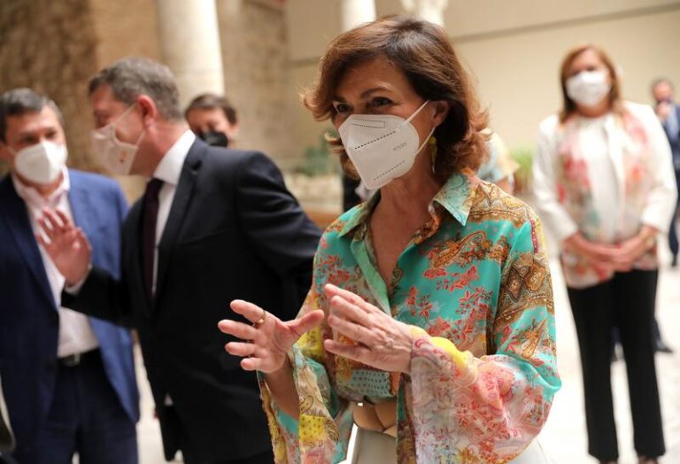 Calvo dice que los indultos pueden llegar al Consejo «la semana que viene o la siguiente»