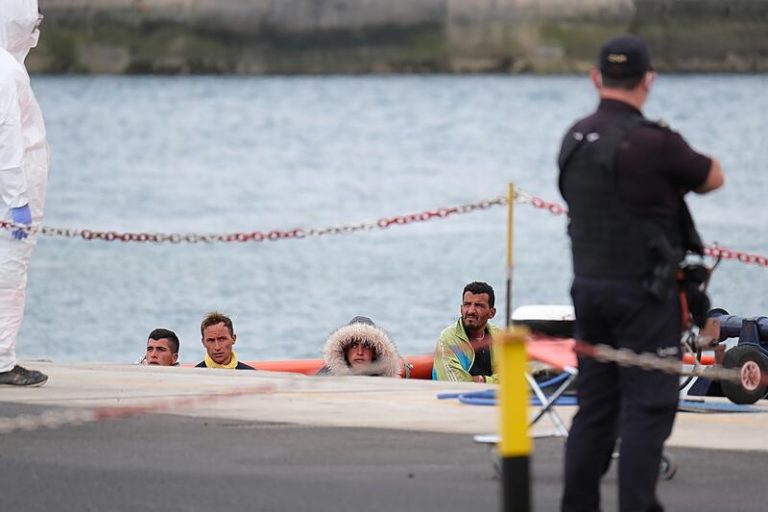 Llegan dos pateras con 111 migrantes a Lanzarote y Fuerteventura en las últimas horas