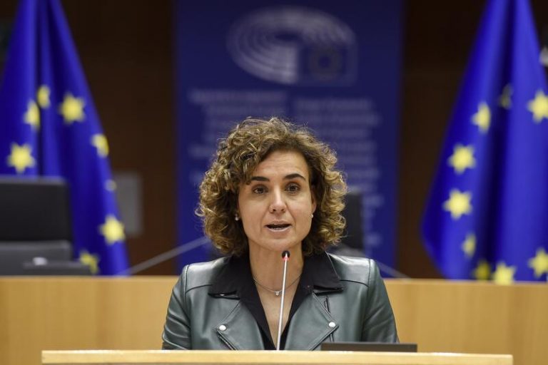 Montserrat pide a los gobiernos europeos que «dejen atrás el proteccionismo»