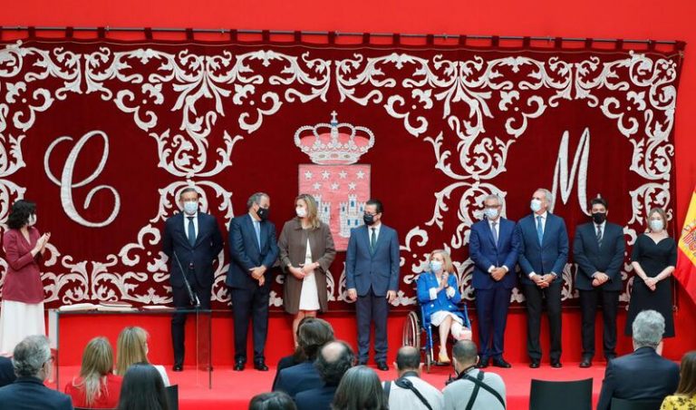 Ayuso: «España nos mira con esperanza. Tenemos que estar a la altura»