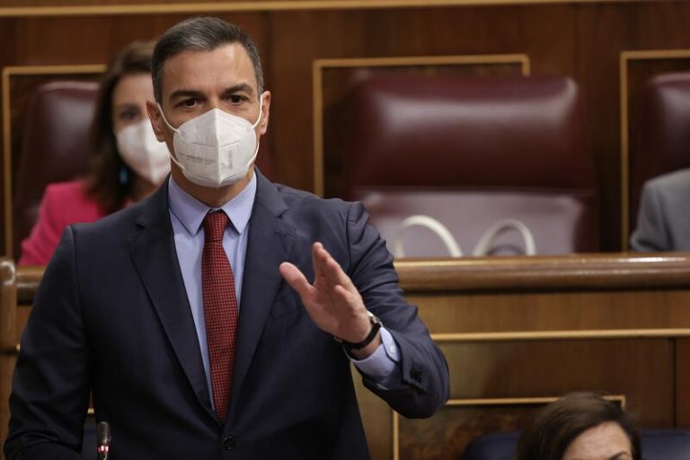 Sánchez, sobre la ley trans: «Hay que salvar el equilibrio de derechos de la mujer y este colectivo»