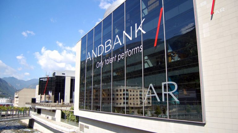 Andbank y Woonivers presentan una aplicación para la gestión digital del ‘tax free’