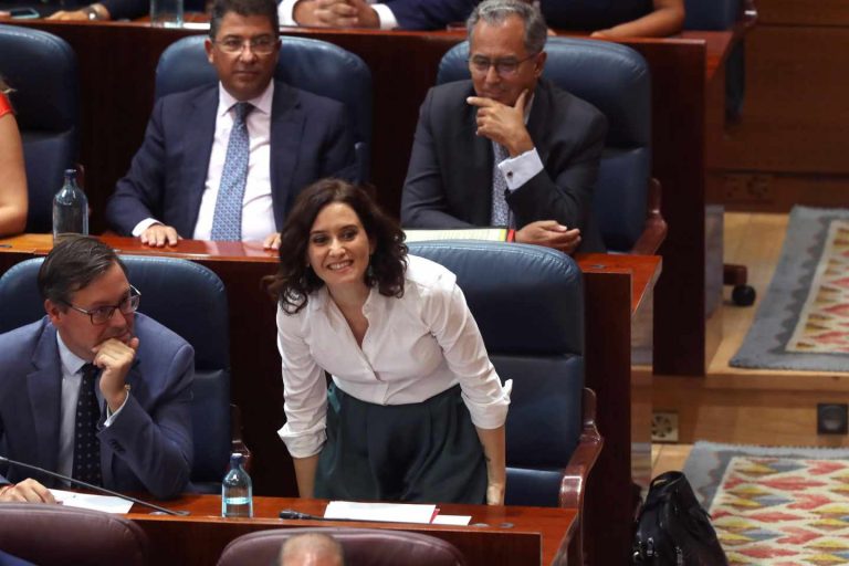 Ayuso, investida presidenta de la Comunidad de Madrid con los votos a favor de Vox