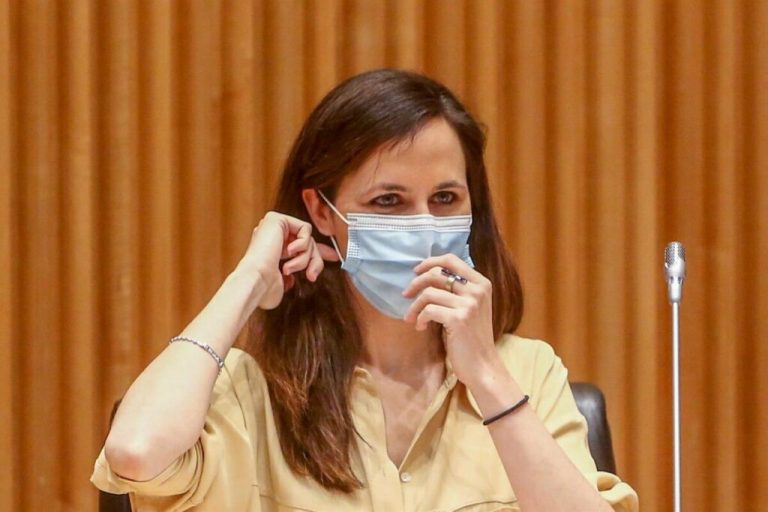 Belarra pide ser «valiente» ante la subida de la luz