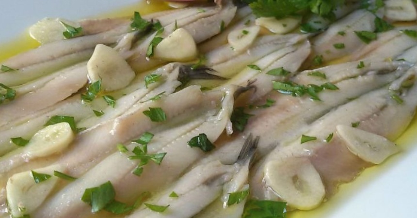 Boquerones En Vinagre