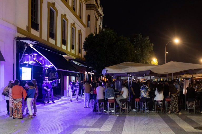 Cantabria relaja aforos por la «espectacular» evolución Covid