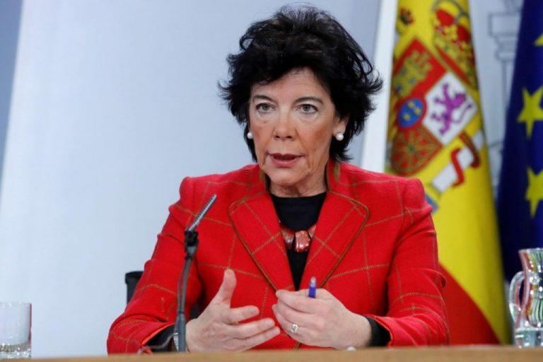 Celaá intervendrá en un curso de verano sobre educación en igualdad