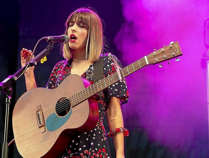 Chica Sobresalto: El Polémico Pasado Que Tapa La Cantante De Operación Triunfo