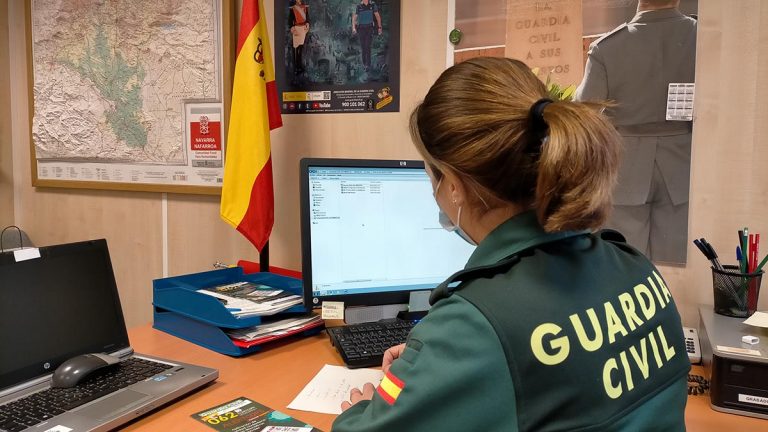 Detenido el responsable de un grupo que extorsionaba a usuarios de webs de contactos