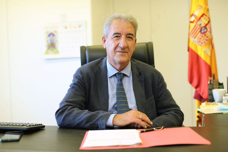El Fiscal de Menores, preocupado por la acumulación de niños migrantes en Ceuta