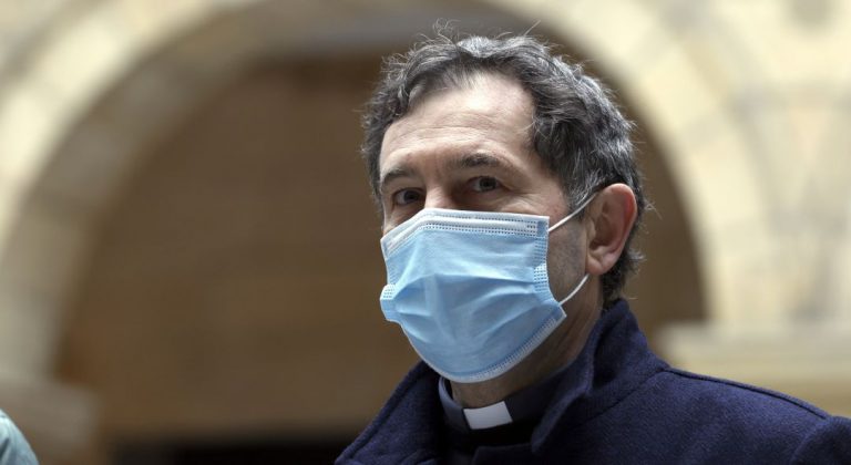 El obispo de Bilbao, sobre casos de presuntos abusos sexuales: La Iglesia tiene una «deuda pendiente»