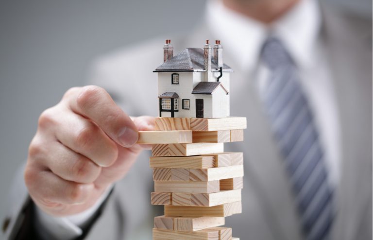 El sector inmobiliario cierra el primer semestre con 254 fusiones y adquisiciones