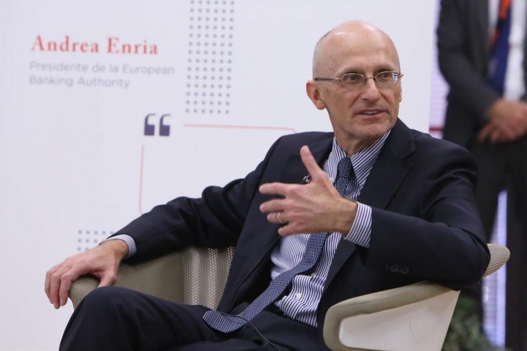 El veto a los dividendos del BCE restó un 7% a la cotización de la banca de la eurozona