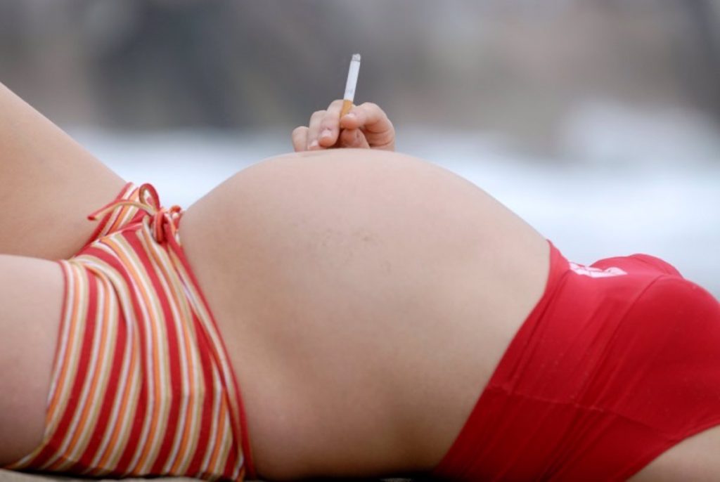 ¿Cuáles Son Los Porcentajes De Problemas Al Fumar Tabaco Cuando Se Está Embarazada?