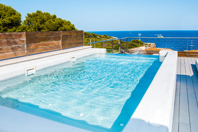 Esto es lo que puede pasar si montas una piscina en tu terraza