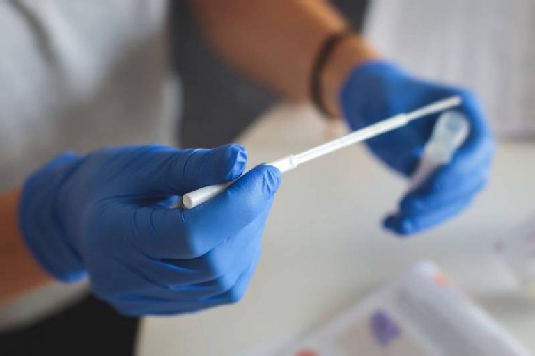 Euskadi sigue avanzado y tiene «motivos para la esperanza», con 146 positivos