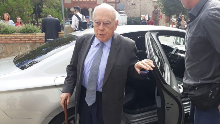 Jordi Pujol pide perdón en un libro, pero niega ser «un corrupto»