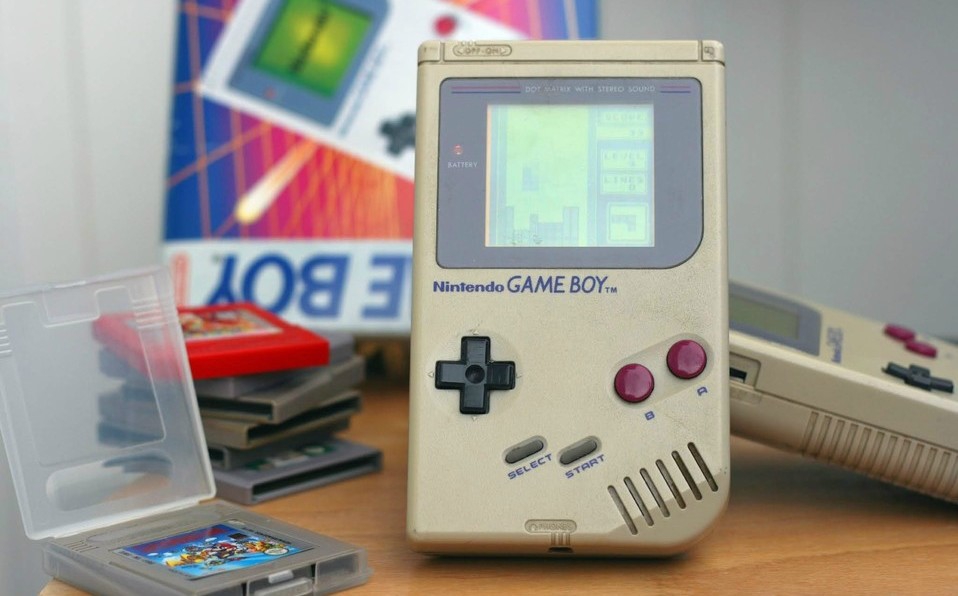 Primera Nintendo Game Boy