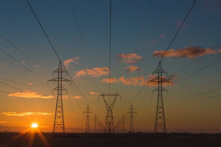 La demanda eléctrica se disparó un 11% en mayo