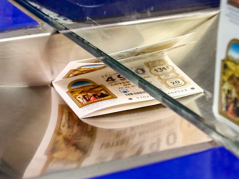 Loteros autónomos solicitan a SELAE la actualización de las comisiones por venta de lotería