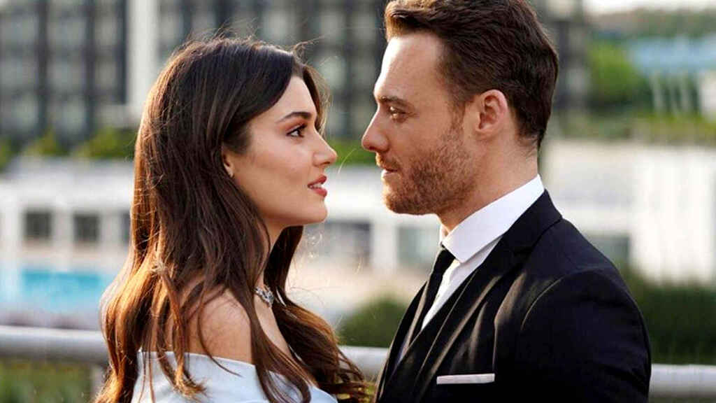 Love-is-in-the-air-los-problemas-de-Hande-Ercel-que-podrian-acabar-con-su-carrera-artistica-3