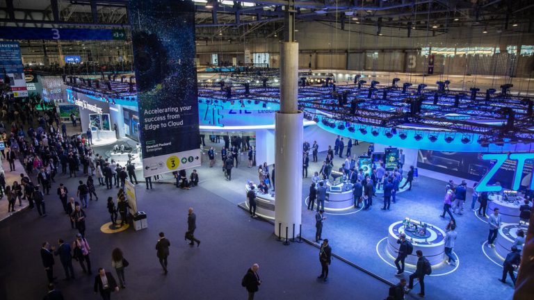 Los operadores piden una regulación «clara» y un trato igual para las grandes tecnológicas