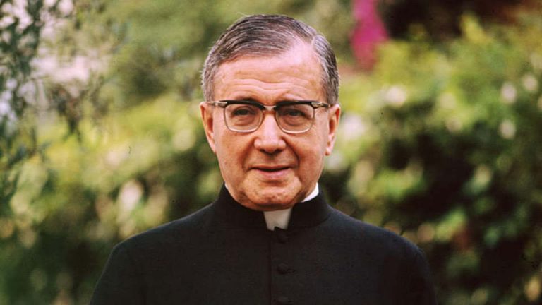 Historiadoras: El mensaje del fundador del Opus Dei tiene «una actualidad creciente para la mujer»