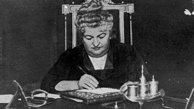 La Biblioteca Nacional recuerda a Pardo Bazán, la «feminista radical»