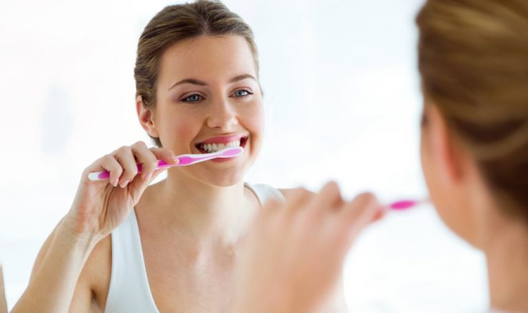 Por qué no debes cepillar los dientes después de comer