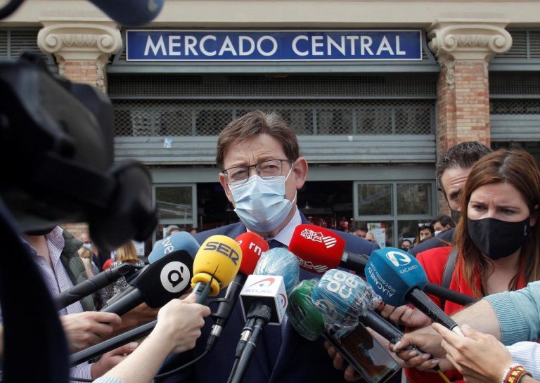 Valencia prevé quitar el toque de queda el lunes 7 y empezar a abrir el ocio nocturno