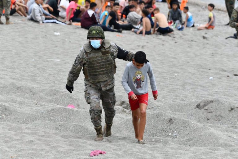 Save the Children trabaja con el Gobierno de Ceuta para garantizar los derechos de los menores