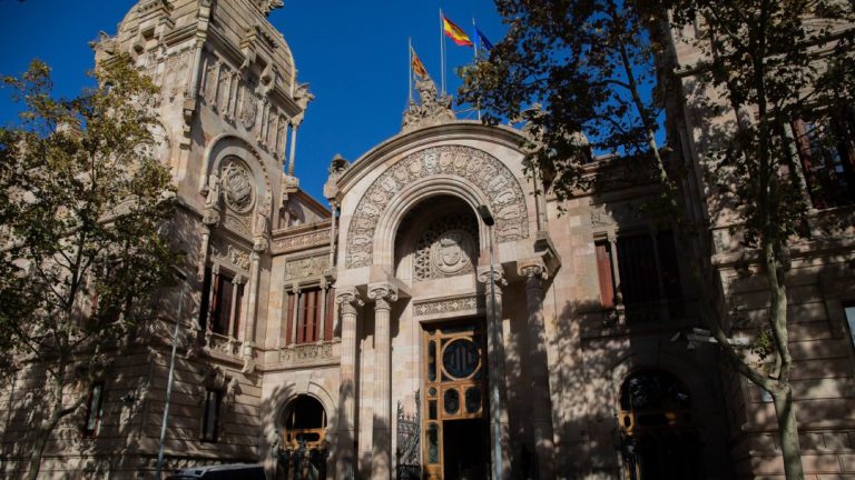 El TSJC confirma 8 años de prisión al patrón de una patera