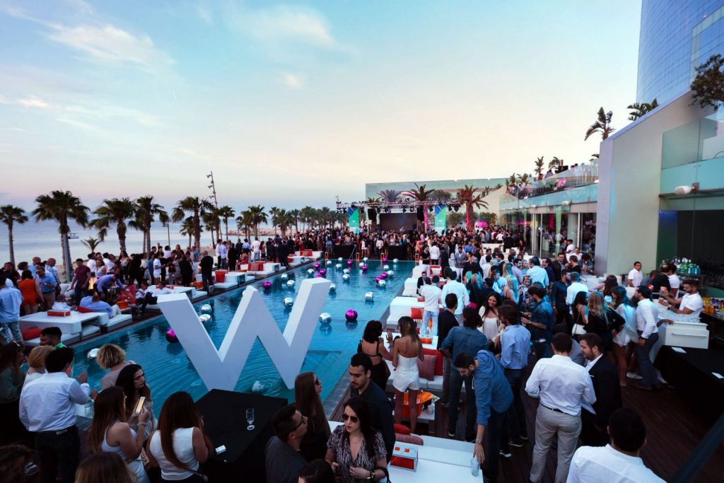 Wet Deck