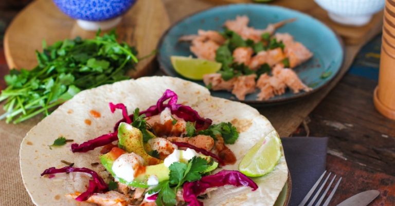 Wraps de aguacate y gambas: la receta más rápida que preparas en menos de 5 minutos