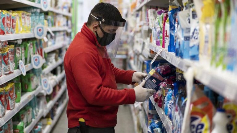 Un 39,3% de los comercios locales creen que recuperarán sus niveles de ventas en 2022