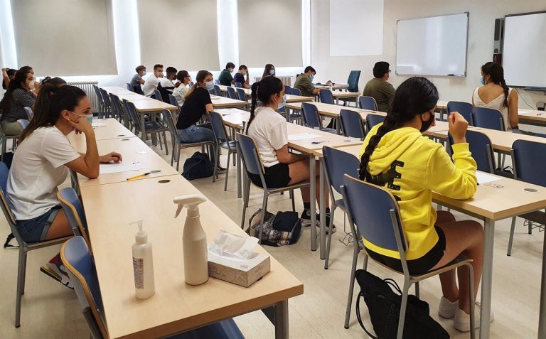 El 84% de los estudiantes de bachillerato preferirían una prueba EBAU única