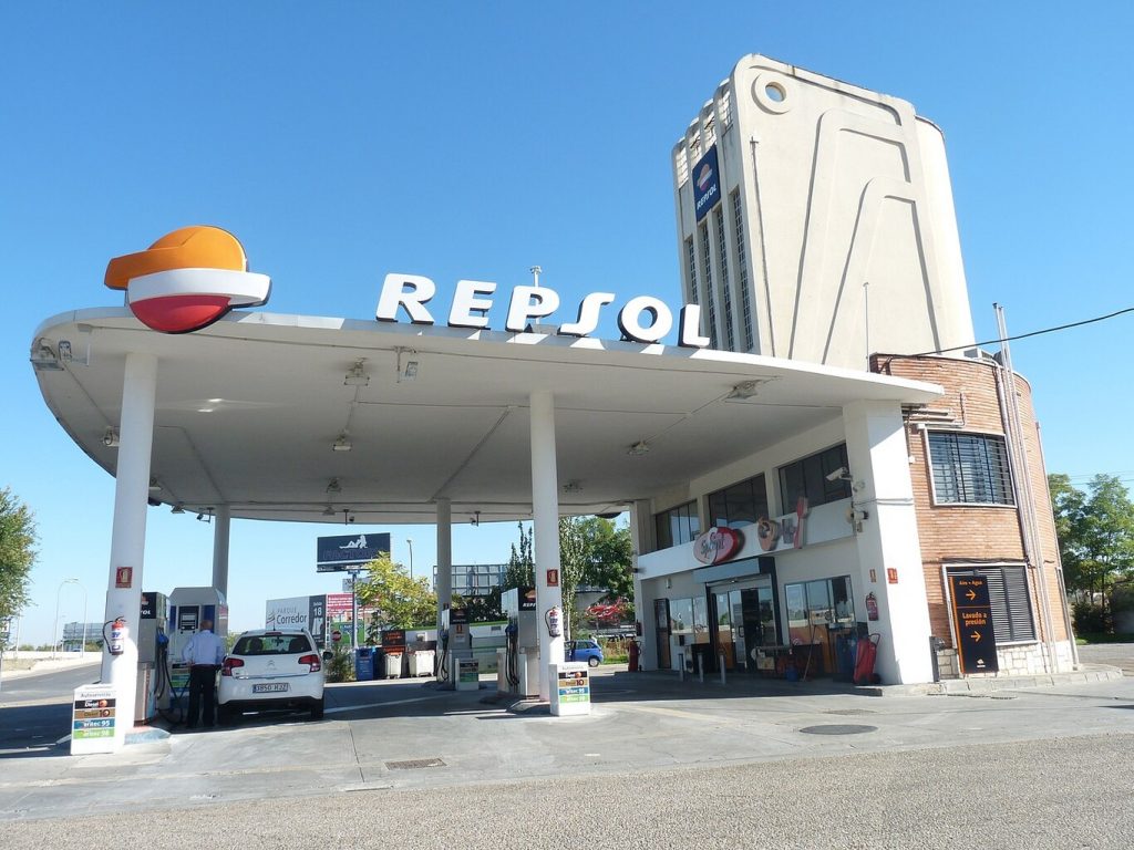 Gasolinera Repsol