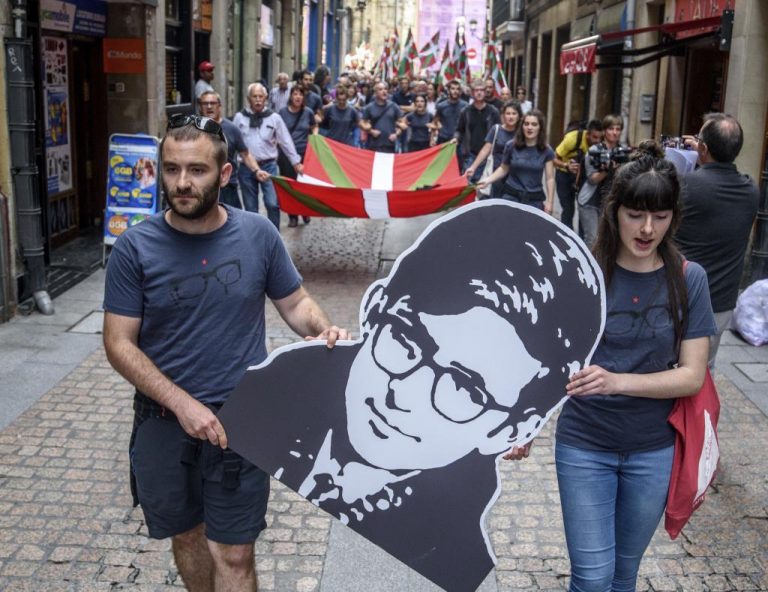 La Fundación Villacisneros denuncia los actos de homenaje al etarra Txabi Etxebarrieta