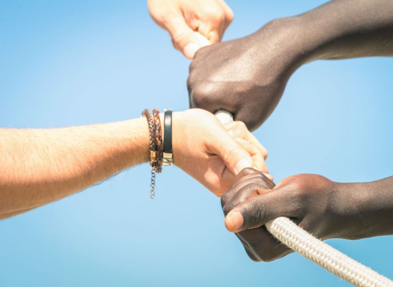 El PSOE propone la promoción de la integración de los migrantes a través el deporte