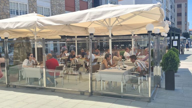 Galicia «recomienda» oficialmente reuniones de máximo 15 personas