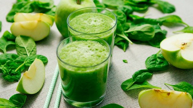 Cómo Hacer Y Qué Lleva El Salmorejo De Manzana