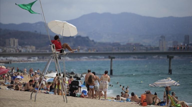 Ocho de cada diez españoles eligen España para sus vacaciones