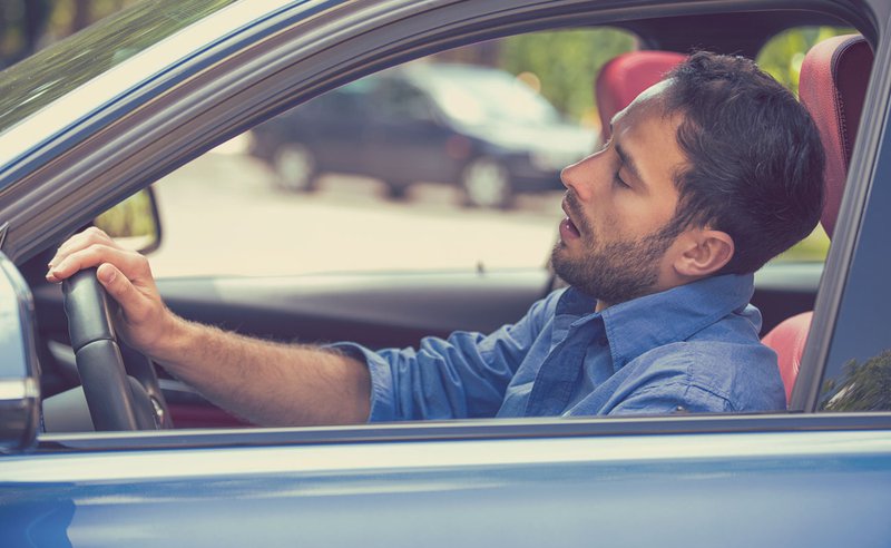 ¿Qué Hacer Para Viajar En Coche Por Largas Horas Y Evitar El Cansancio?