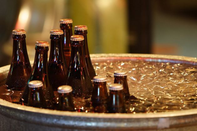 Trucos De Casa Para Beber Cerveza Fría En Un Minuto