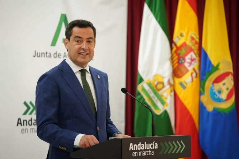 Juanma Moreno traslada su apoyo al pueblo cubano: «Su voz debe ser escuchada y no reprimida»