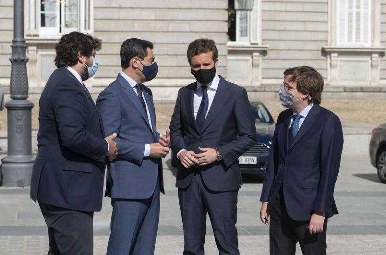 Casado ve «muy preocupante» que el Gobierno ponga en duda el fallo del TC