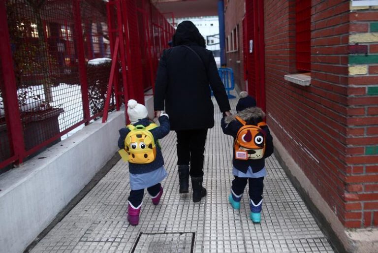 Estado y CCAA invirtieron 282 euros más por alumno para adaptarse al Covid