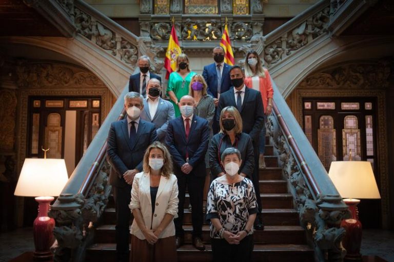Sánchez se compromete a «restaurar la convivencia y colaboración» en Cataluña
