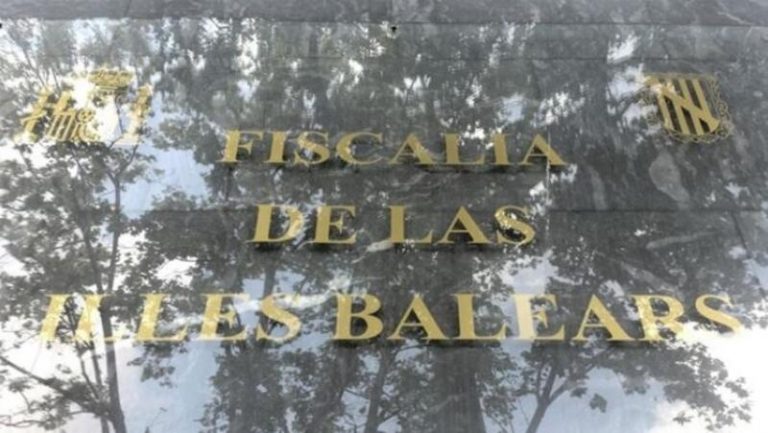 La Fiscalía de Baleares apoya la prohibición de reuniones sociales entre las 01.00 y las 06.00 horas